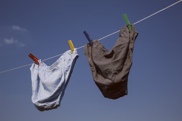 【下着フェチの神髄】スケスケ、穴あき、フリフリ、原色…。勝負下着にはできない日常のエロとは？