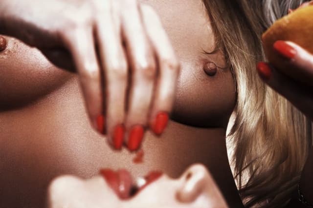 マゾッ気ある若い女の子を快感のとりこに嵌める　性愛への誘導の仕方