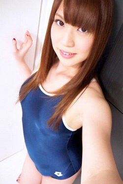 ゆきのあかり-巨根のニューハーフAV女優画像